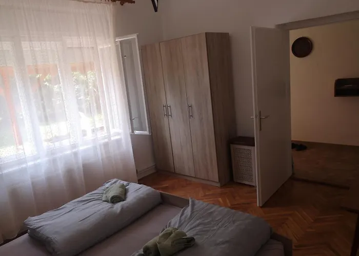 Holiday home Julia Vendeghaz *